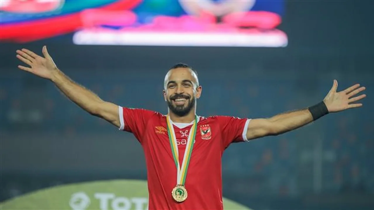 اقتراب الرحيل أفشة قد يغادر الأهلي على سبيل الإعارة